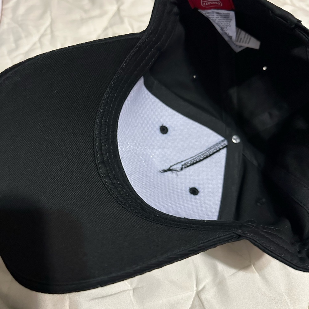 Authentic Ducati Hat Authentic 100% - image 2